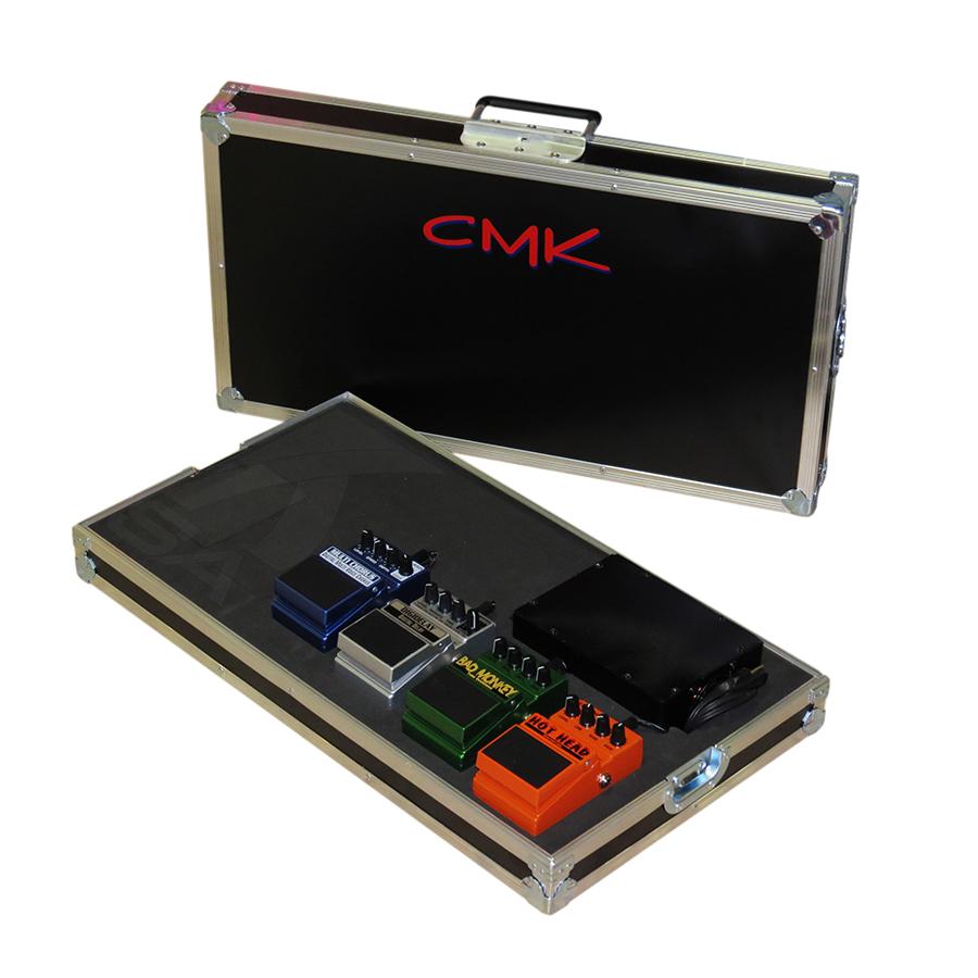 Foto do produto  Case KSA p/ pedais de guitarra