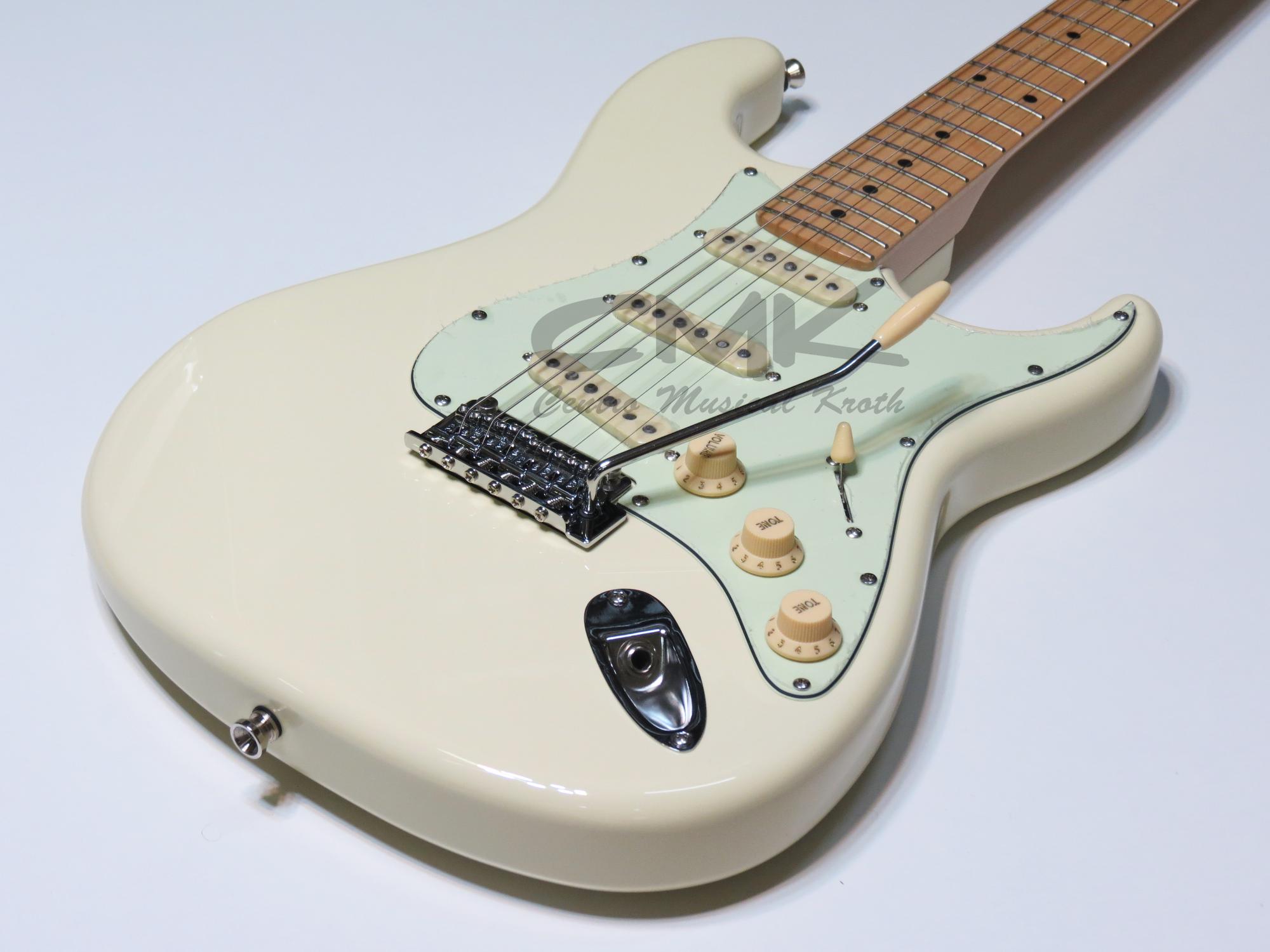 Foto do produto Guitarra Tagima T635 Telecaster - White - 3S Foto do produto Guitarra Tagima T635 Telecaster - White - 3S
