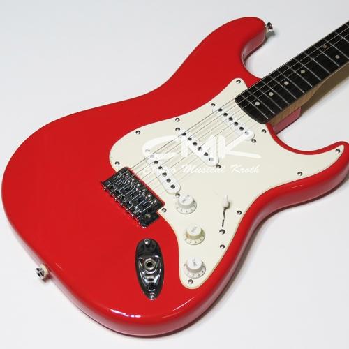 Foto do produto Guitarra Bullet Strat 540 Fiesta Red SQUIER - Fender