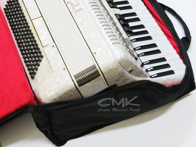 Foto do produto  Bag - Capa para Acordeon 120 Baixos