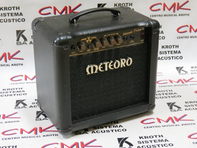 Foto do produto Amplificador para guitarra Meteoro Atomic Drive (Usado) 