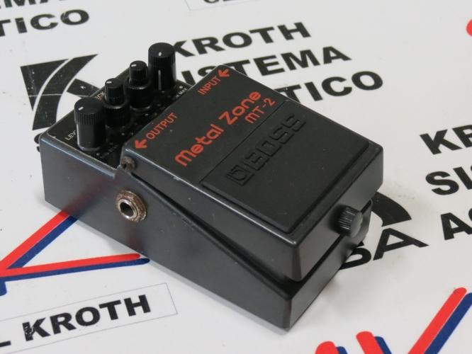 Foto do produto Pedal Boss MT2 Metal Zone Distorção (usado) 