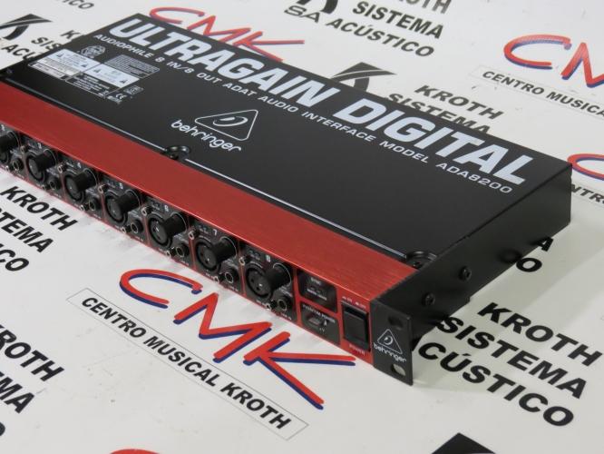 Ultragain digital Behringer ADA8200 - CMK