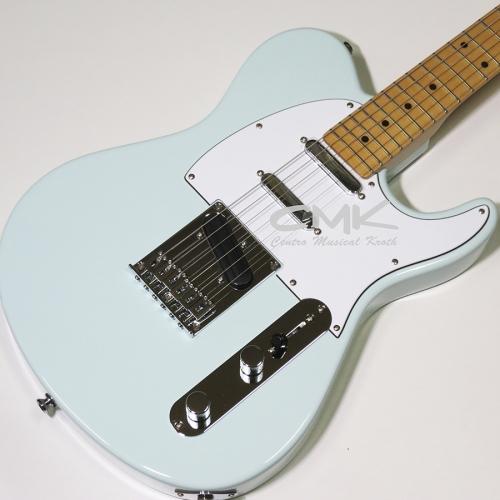 Foto do produto Guitarra Elétrica T-900 Série Brazil - Tagima (SBL - Sonic Blue) Foto do produto Guitarra Elétrica T-900 Série Brazil - Tagima (SBL - Sonic Blue)