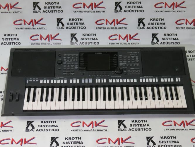 Foto do produto Teclado workstation digital PSR-S750 Yamaha (USADO) Foto do produto Teclado workstation digital PSR-S750 Yamaha (USADO)