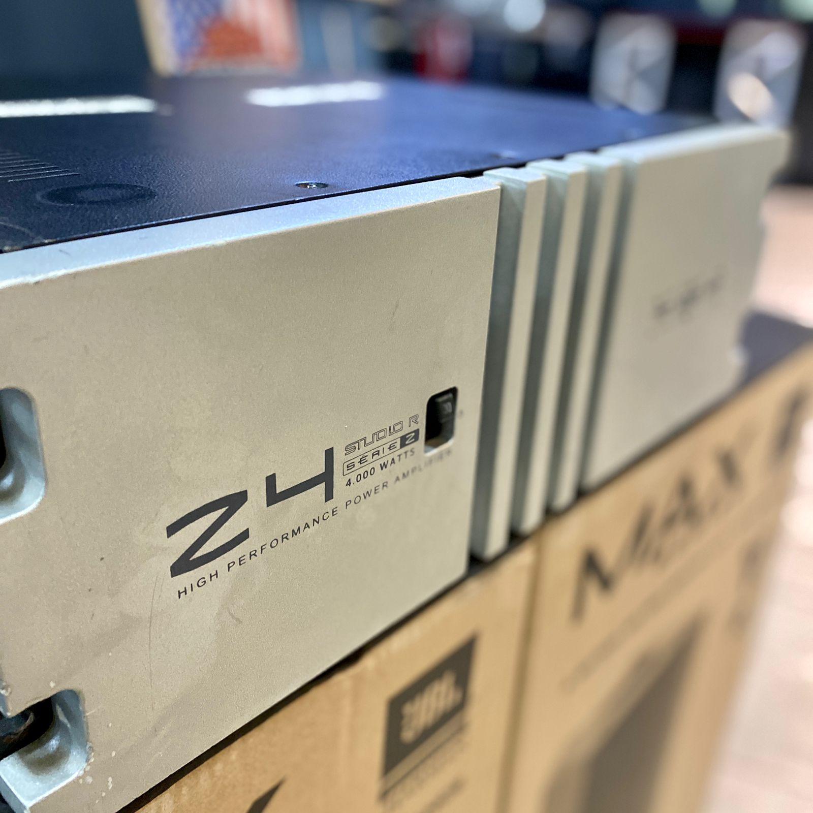 Foto do produto Amplificador StudioR Z4 4000Watts (usado) 