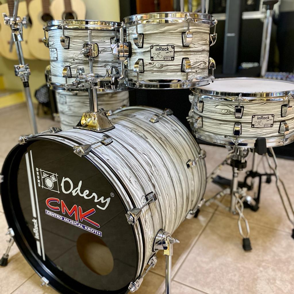 Foto do produto BATERIA ODERY INROCK WHITE MIST (usada)