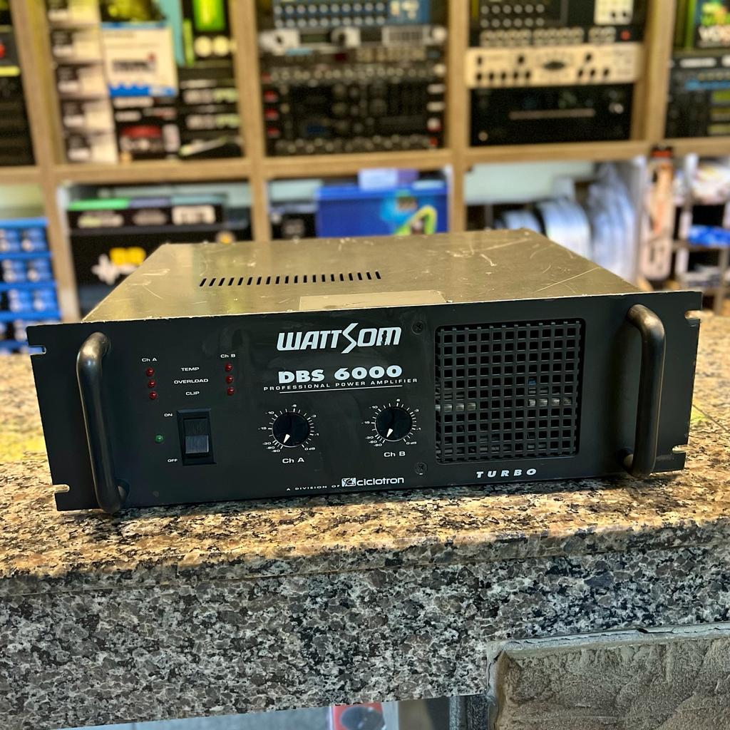 Foto do produto Amplificador WATTSOM DBS 6000 (usado)