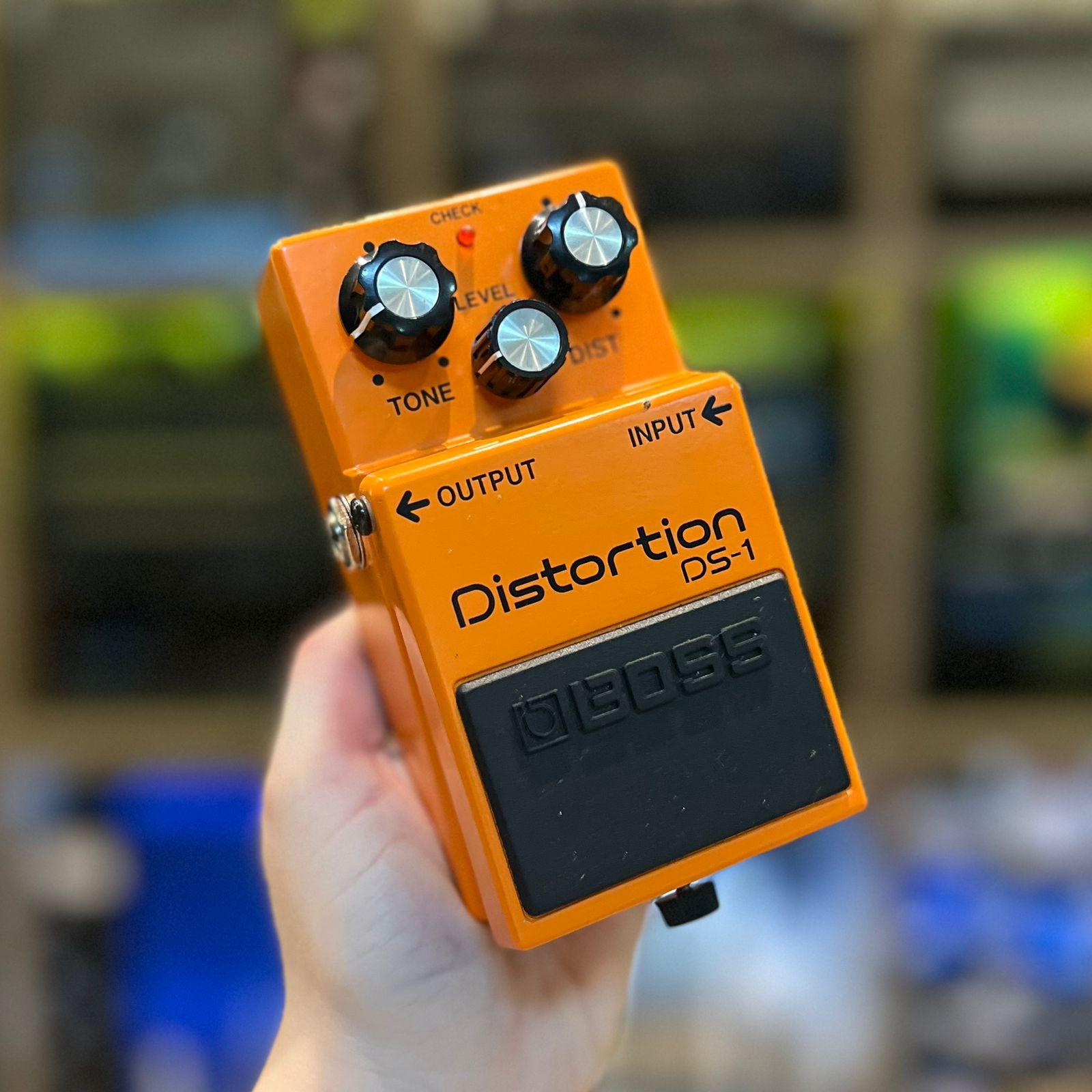 Foto do produto Pedasl Distortion DS-1 Boss (usado) Foto do produto Pedasl Distortion DS-1 Boss (usado)