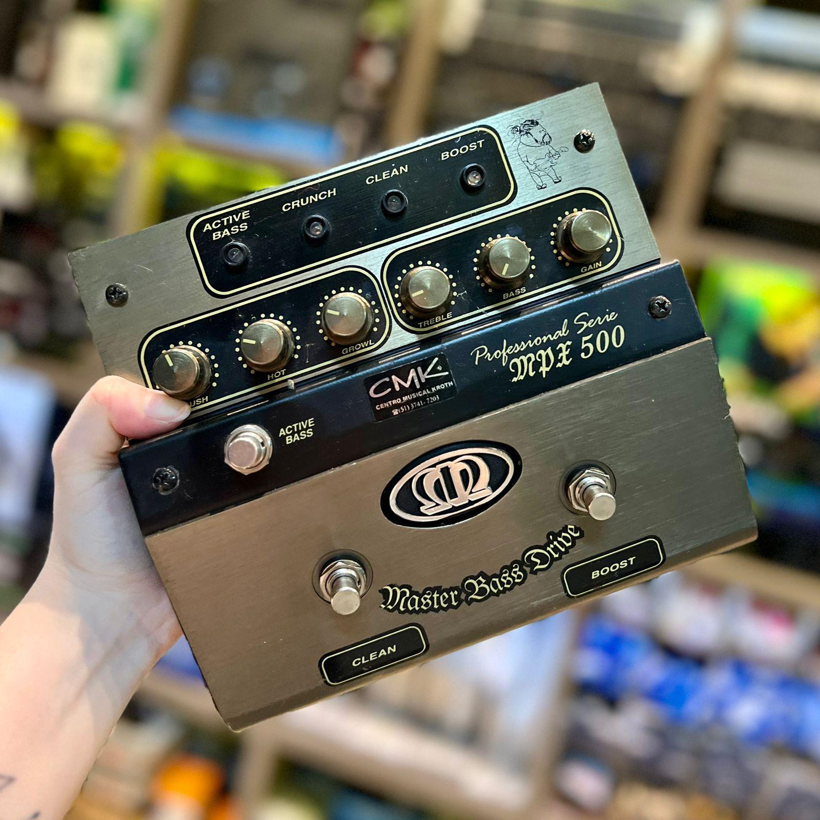 Foto do produto Pedal Meteoro Master Bass Drive Mpx500 (Usado) Foto do produto Pedal Meteoro Master Bass Drive Mpx500 (Usado)