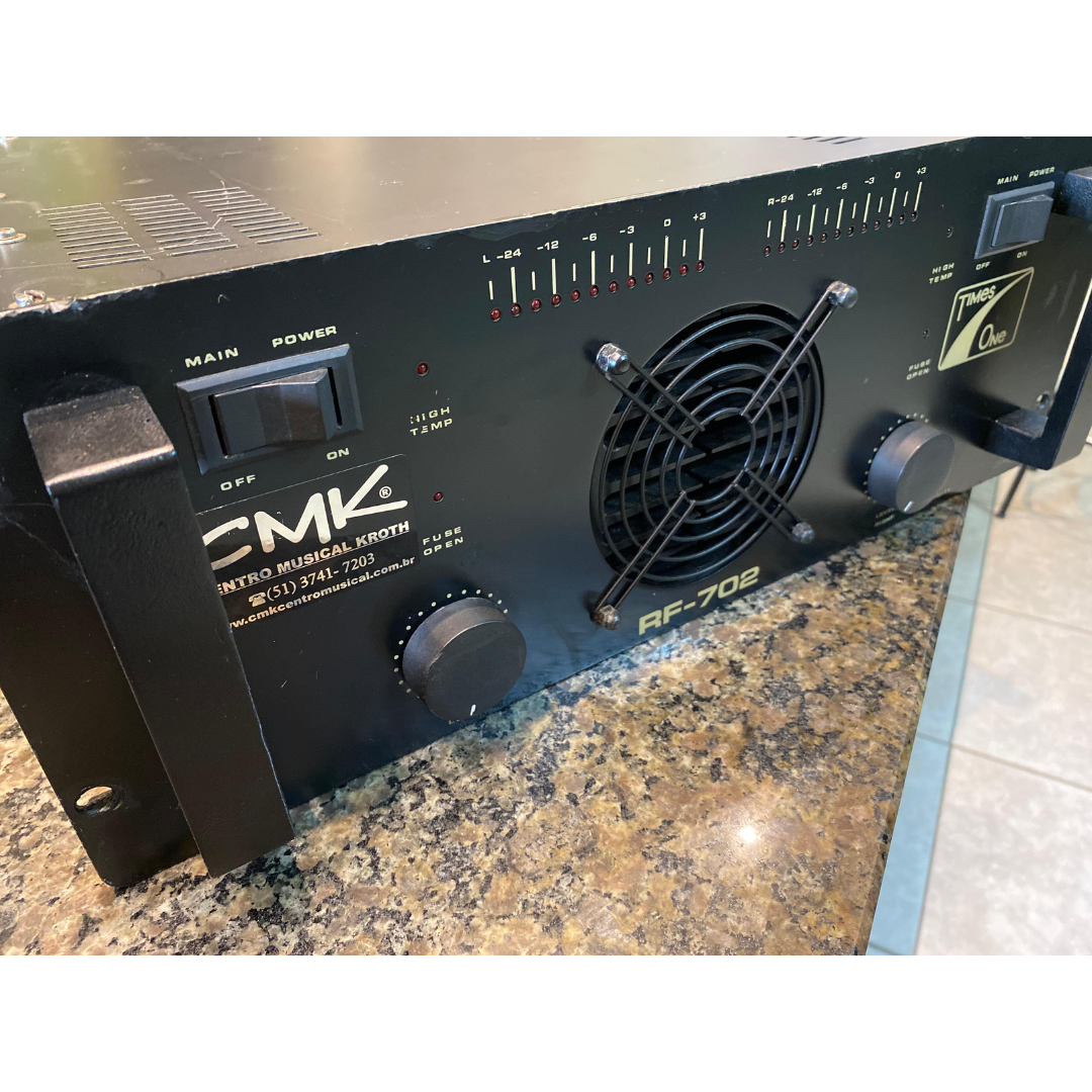 AMPLIFICADOR DE POTÊNCIA RF-702 (USADO) - CMK