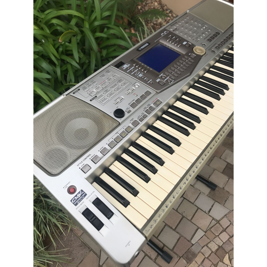 Tecldo Yamaha PSR-2100 (usado) - CMK