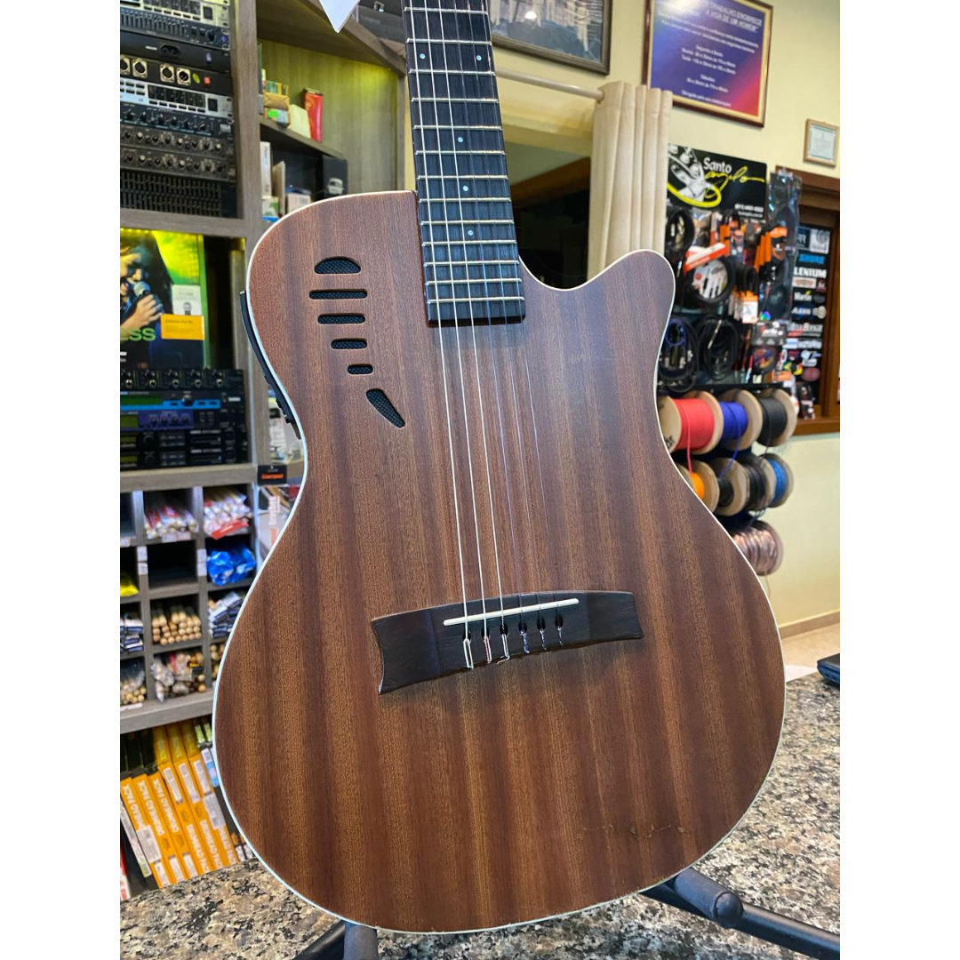 Foto do produto Violão Marquês VN11 - Mogno - EQ - Flat Nylon Foto do produto Violão Marquês VN11 - Mogno - EQ - Flat Nylon