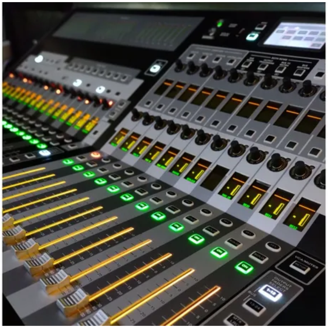 Foto do produto  Mixer Mesa De Som Digital Soundcraft Si1 Com Case (usado)