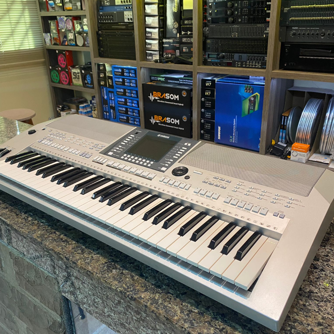Foto do produto Teclado arranjador Yamaha PSR-S710 (USADO)