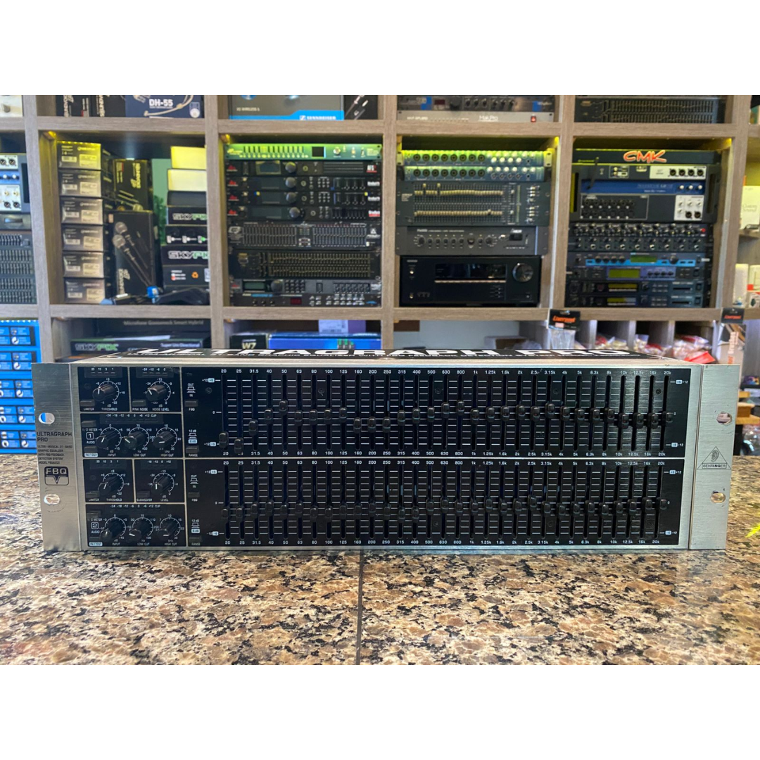 Foto do produto  Equalizador 31 Bandas FBQ6200HD Behringer (USADO)