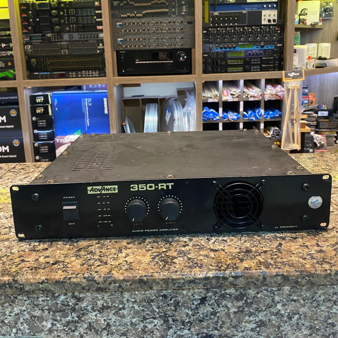 Foto do produto  Amplificador De Potencia Antigo Usado Advance 350rt Revisado (Usado)