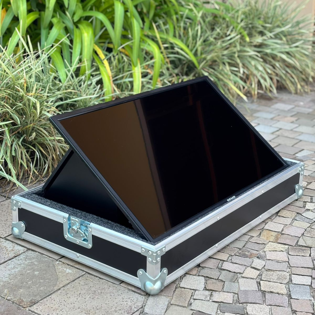 Foto do produto  Case KSA p/ monitor de palco 32"