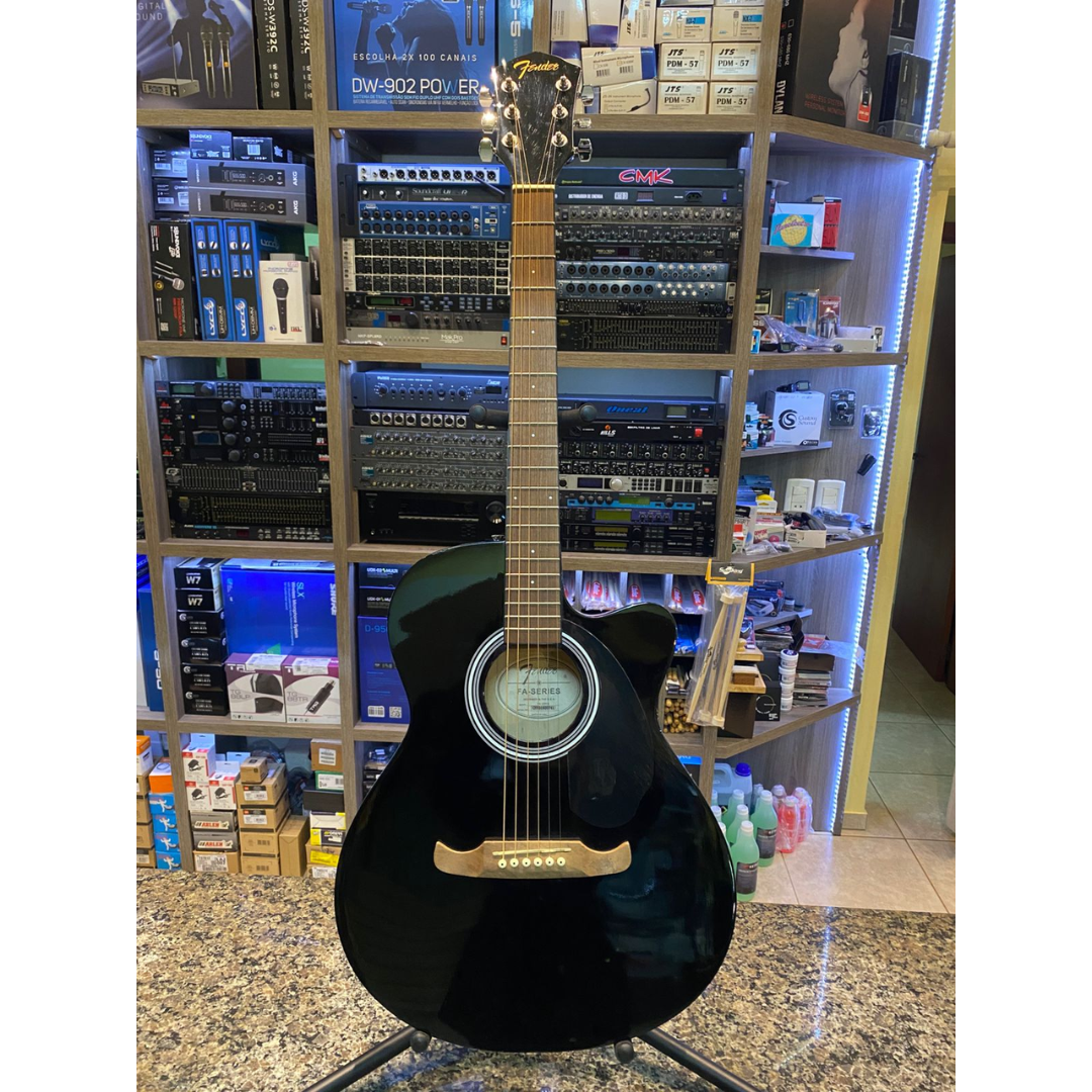 Foto do produto Fender FA-135CE (usado) Foto do produto Fender FA-135CE (usado)