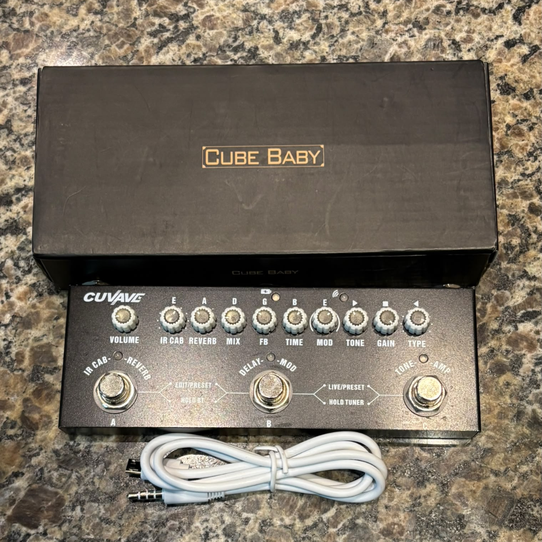 Foto do produto Pedaleira de efeito para guitarra Cube Baby